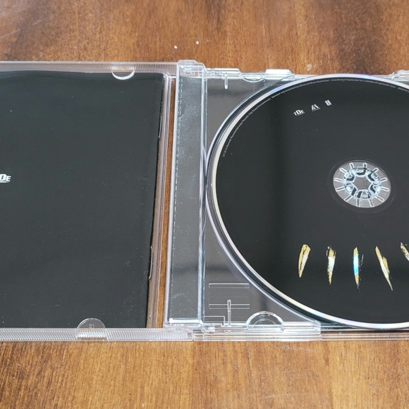 Black Panther Soundtrack CD - Picture 3 of 3